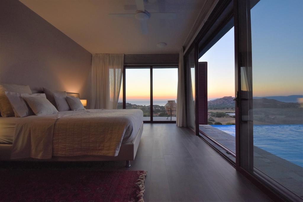 Villa Molivos Views Mythimna Esterno foto